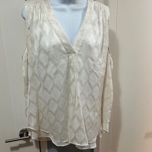 Ann Taylor Cream Patterned V-Neck Blouse